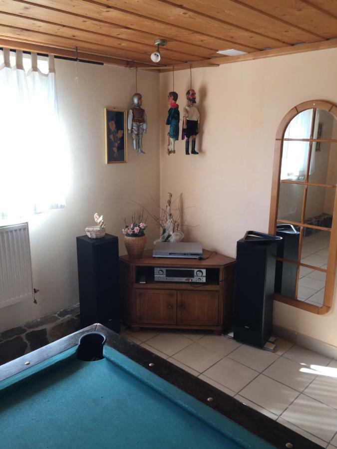 Apartments Huty Екстериор снимка