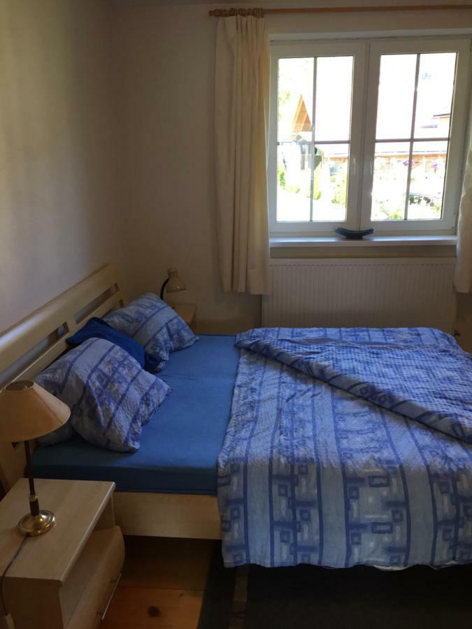 Apartments Huty Екстериор снимка